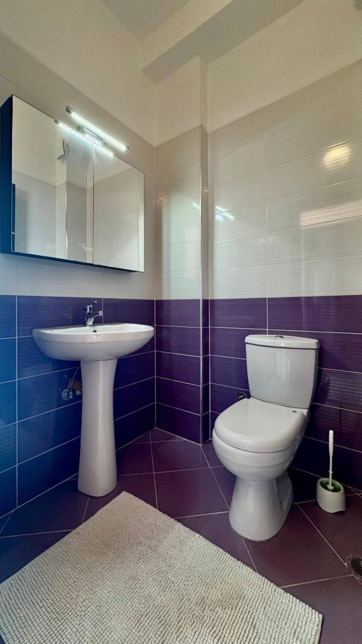 Viola Sea View Penthouse Apartment Sarande Ngoại thất bức ảnh